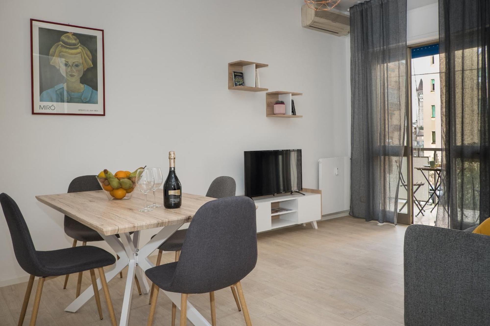 Flats4Rent Elisa Apartment Verona Luaran gambar